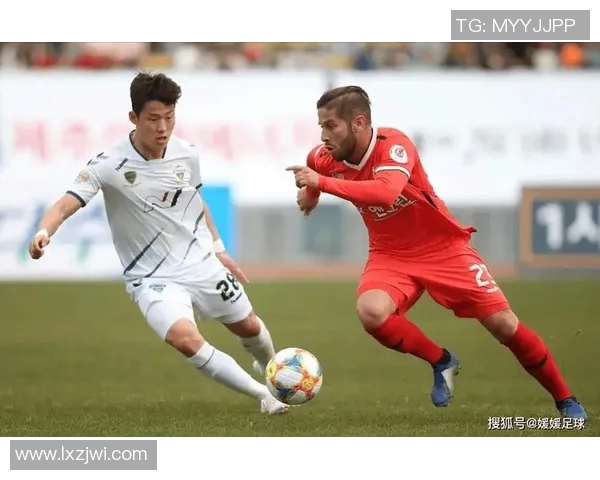 札幌冈萨多迎战大阪钢巴争夺联赛关键三分的精彩对决