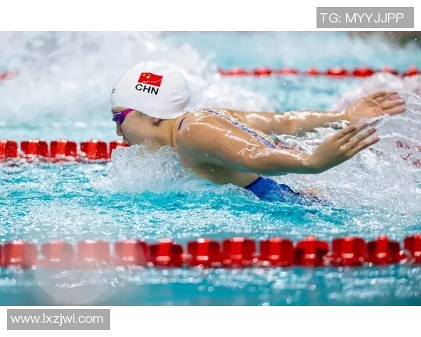 蛙泳运动员突破自我极限的训练秘诀与成长历程解析